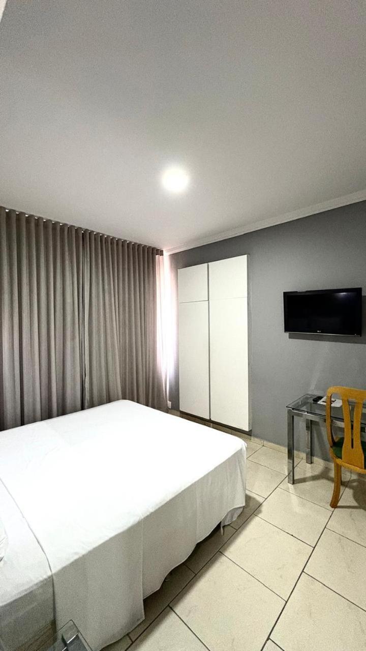 Hotel Del Rey Curitiba By Poty - Na Famosa Rua XV De Novembro Luaran gambar
