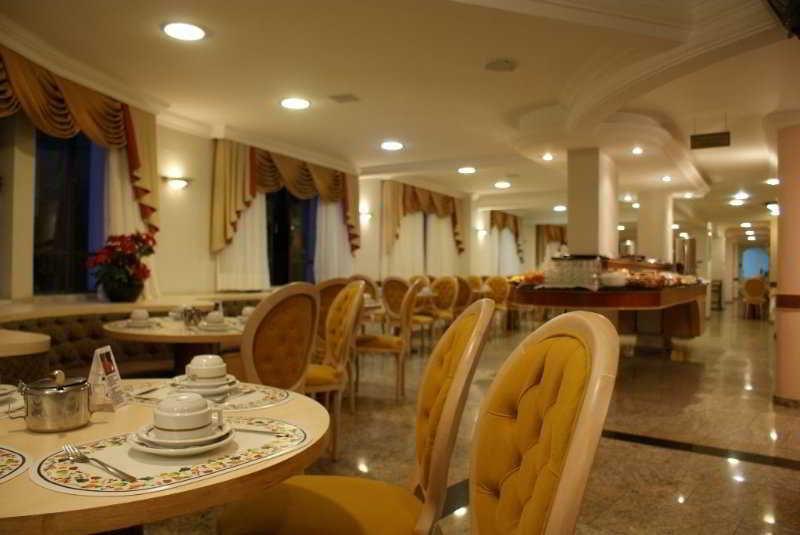 Hotel Del Rey Curitiba By Poty - Na Famosa Rua XV De Novembro Luaran gambar